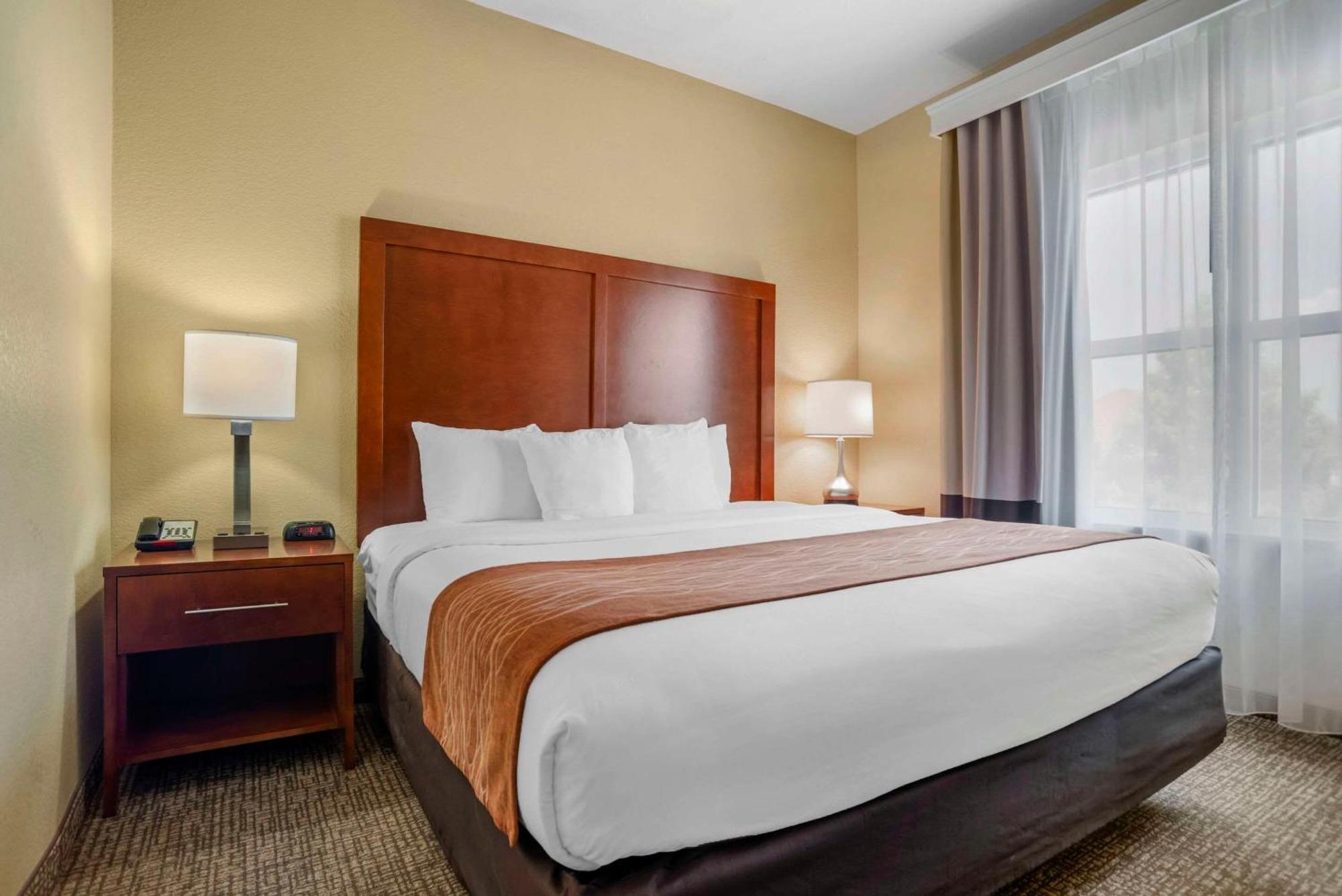Comfort Inn & Suites Daphne Spanish Fort - Mobile East Экстерьер фото