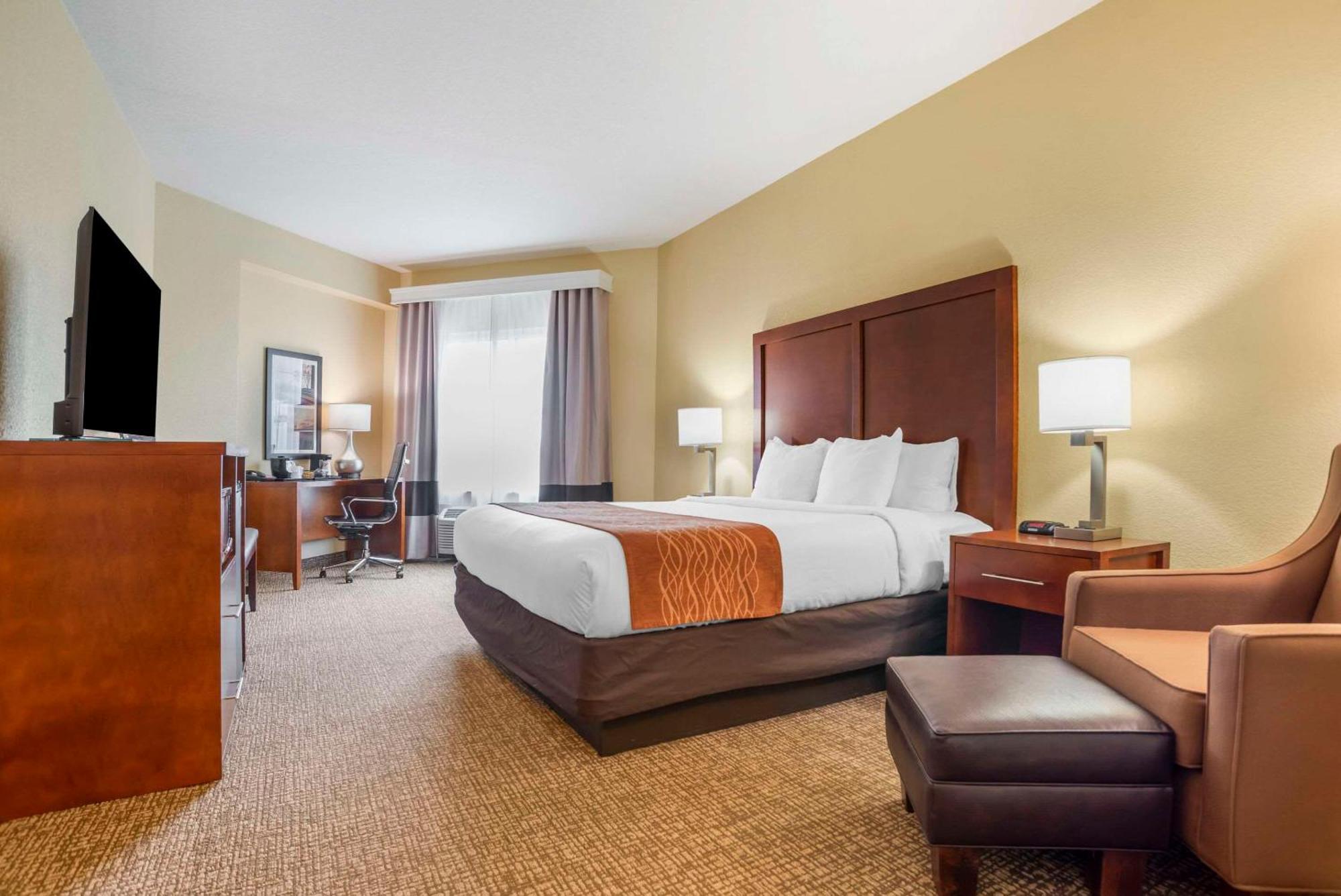 Comfort Inn & Suites Daphne Spanish Fort - Mobile East Экстерьер фото